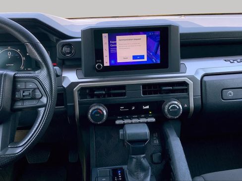 Certified 2024 Toyota Tacoma SR5 AWD/4WD image 6