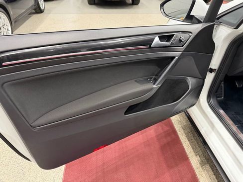 Used 2016 Volkswagen GTI S image 20