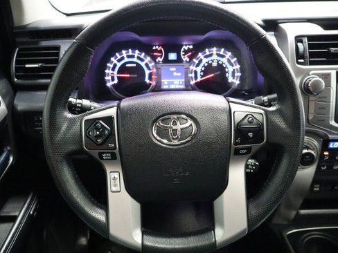 Used 2019 Toyota 4Runner Limited AWD/4WD image 33
