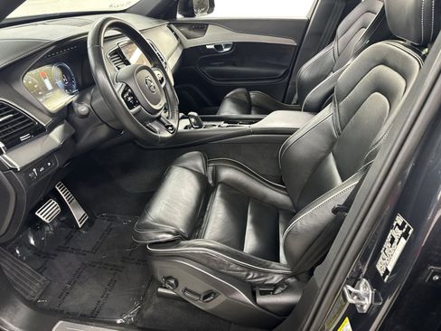 Used 2021 Volvo XC90 T8 R-Design AWD/4WD image 16