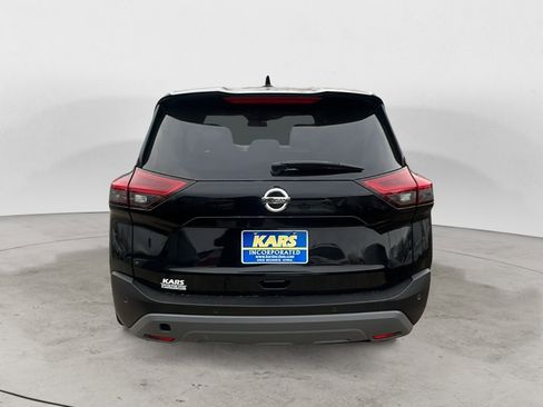 Used 2021 Nissan Rogue SV image 5