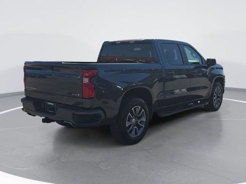 Used 2021 Chevrolet Silverado 1500 RST image 3