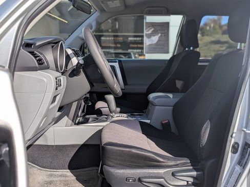 Used 2010 Toyota 4Runner SR5 image 9