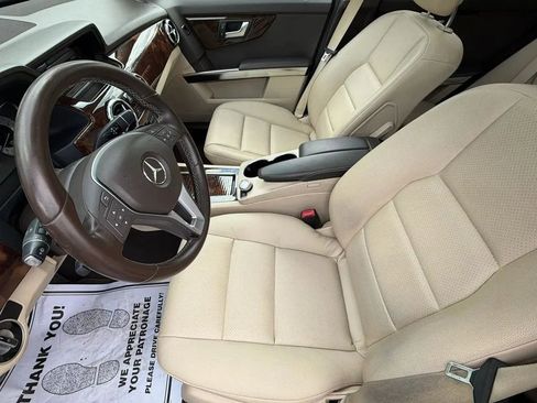 Used 2013 Mercedes-Benz GLK 350 4MATIC image 10