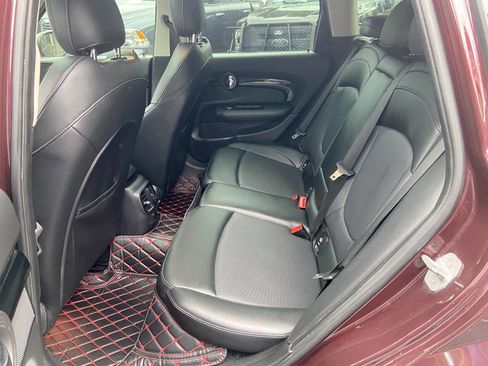 Used 2019 MINI Cooper Clubman S w/ Storage Package image 13