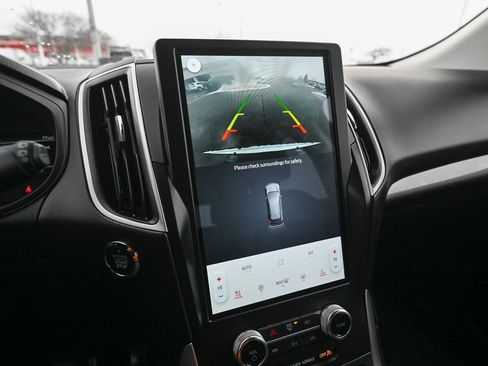 Certified 2024 Ford Edge SEL w/ Convenience Package image 39