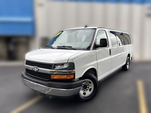Used 2016 Chevrolet Express 3500 LT w/ LT Preferred Equipment Group image 1