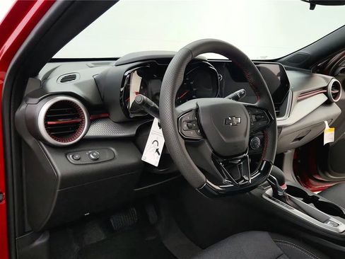 New 2026 Chevrolet Trax RS w/ Driver Confidence Package FWD image 22