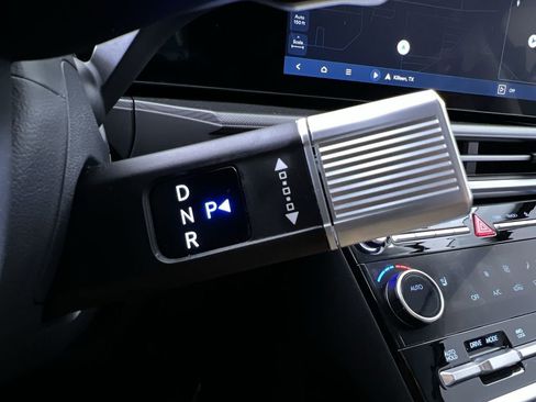 Used 2025 Hyundai Santa Fe XRT image 22