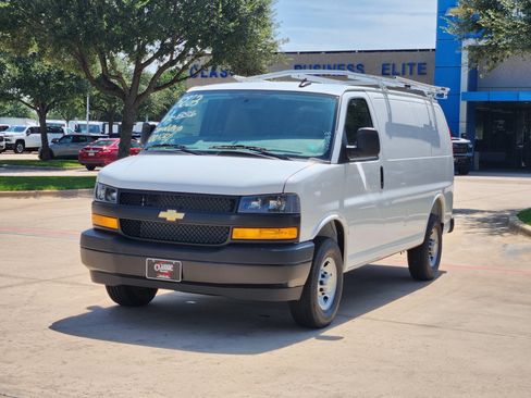 New 2025 Chevrolet Express 2500 w/ Driver Convenience Package image 10
