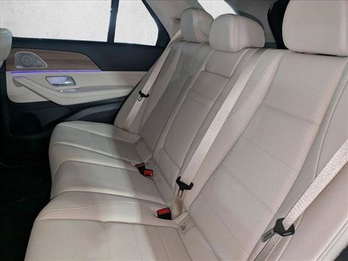 Used 2026 Mercedes-Benz GLE 450 4MATIC image 18
