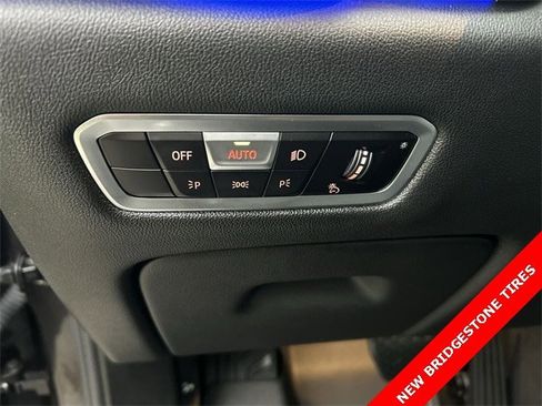 Used 2022 BMW X5 xDrive40i w/ Premium Package image 17