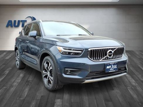 Used 2019 Volvo XC40 T5 Inscription AWD/4WD image 6