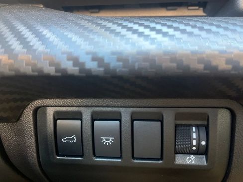 Used 2025 Subaru Ascent Premium AWD/4WD image 23