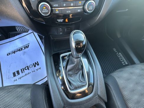 Used 2017 Nissan Rogue Sport SV AWD/4WD image 23
