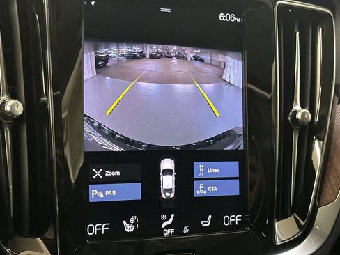 Used 2021 Volvo S60 T5 Momentum image 26