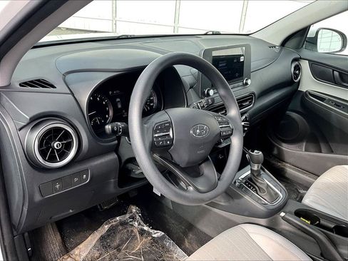 Used 2023 Hyundai Kona SEL w/ Cargo Package image 8