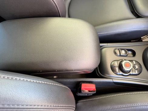 Used 2019 MINI Cooper Countryman S FWD image 32