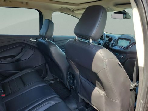 Certified 2019 Ford Escape Titanium image 27