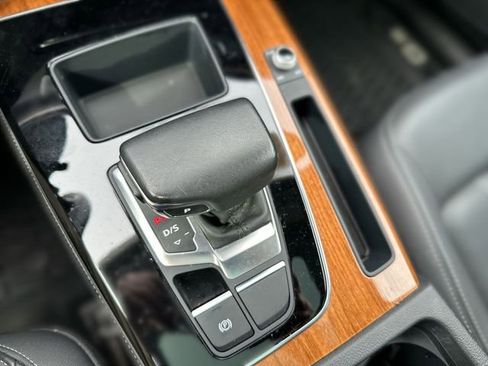 Used 2023 Audi Q5 2.0T Premium Plus w/ Premium Plus Package image 23