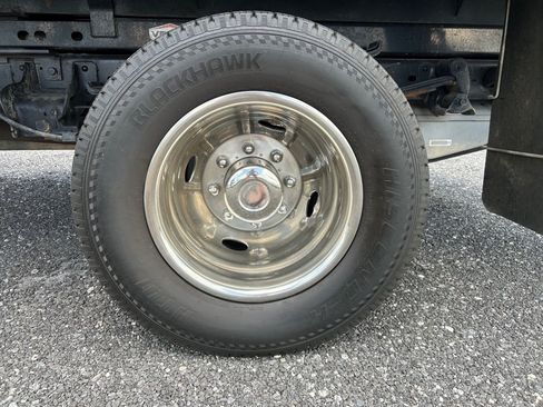 Used 2016 Ford F350 XL RWD image 12