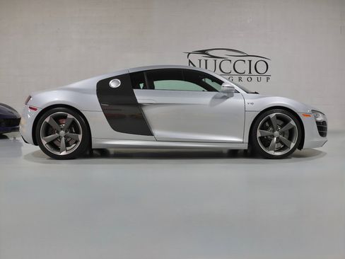 Used 2011 Audi R8 V10 AWD/4WD image 11