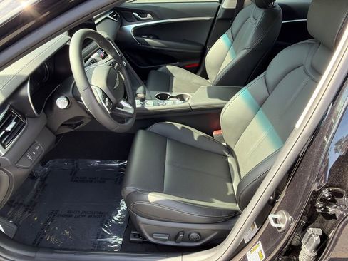 Used 2026 Genesis G70 2.5T RWD image 9
