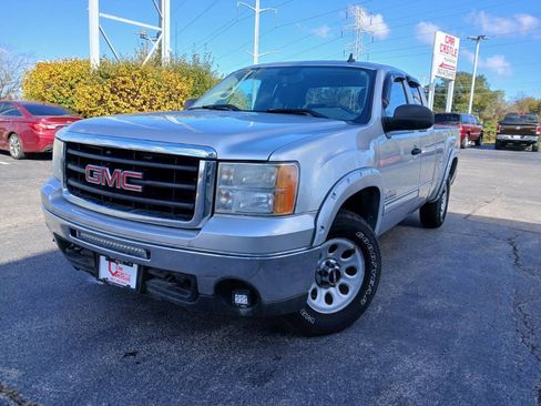 Used 2010 GMC Sierra 1500 SL image 1
