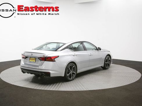 Used 2023 Nissan Altima 2.5 SR FWD image 36