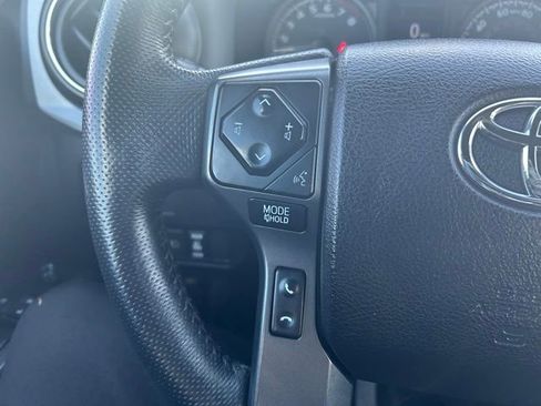 Used 2021 Toyota Tacoma TRD Sport image 21