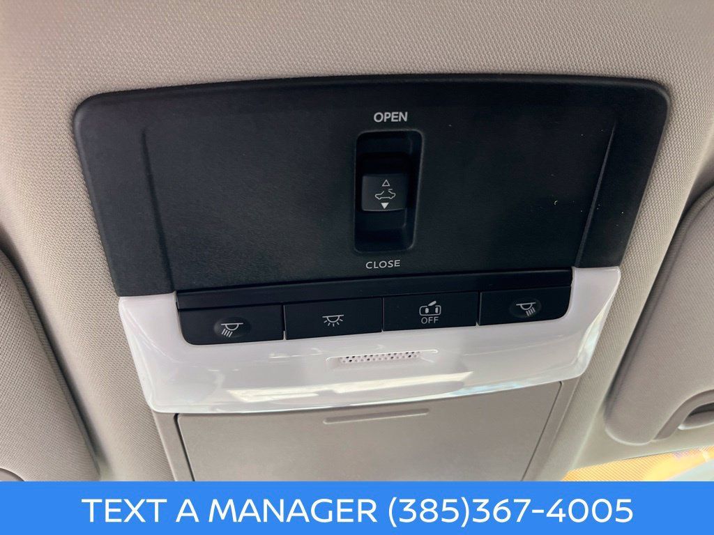 New 2026 Nissan Altima 2.5 SR AWD/4WD image 28