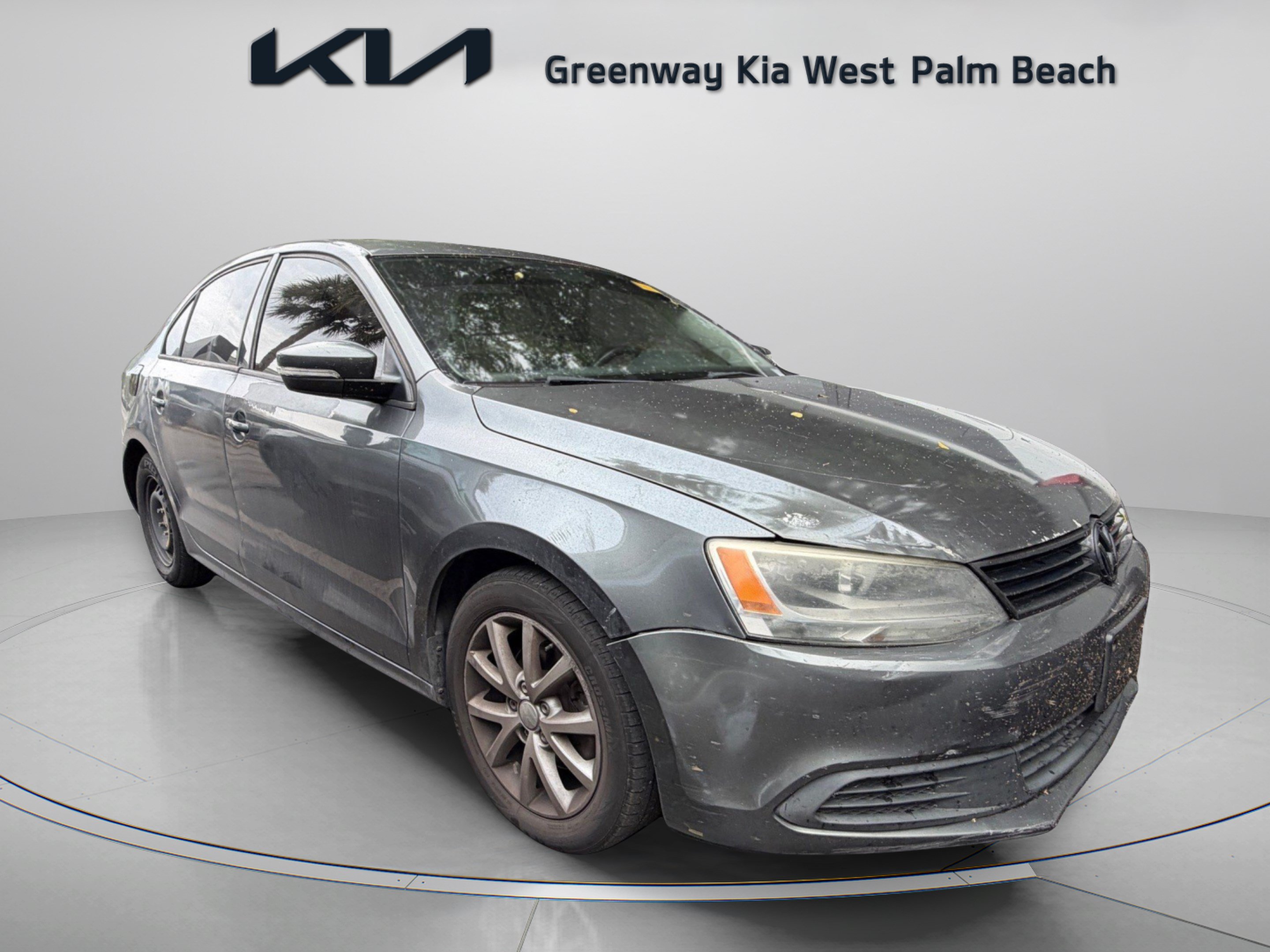 Used 2012 Volkswagen Jetta SE FWD image 1