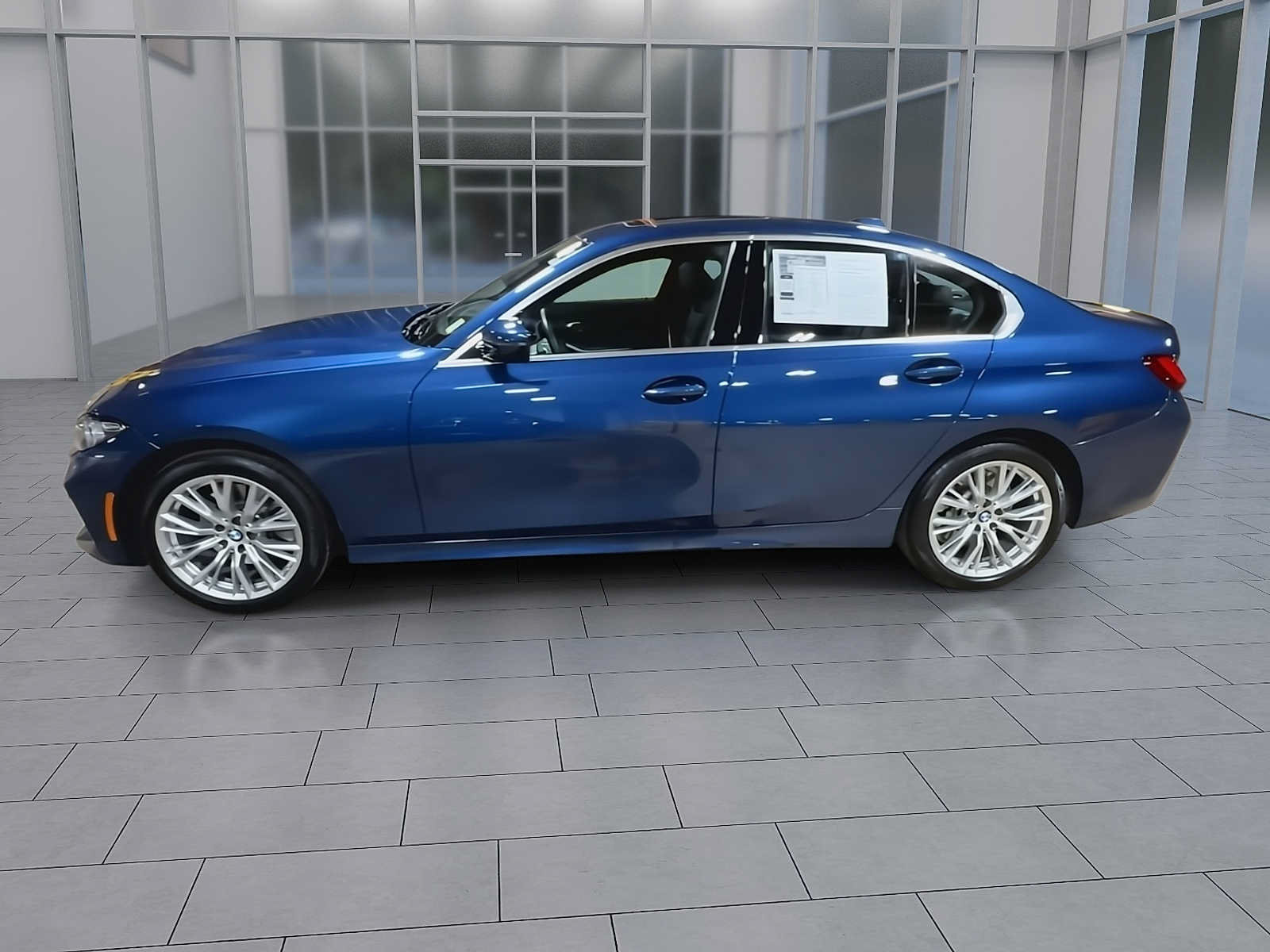 Used 2024 BMW 330i xDrive Sedan w/ Premium Package AWD/4WD image 3