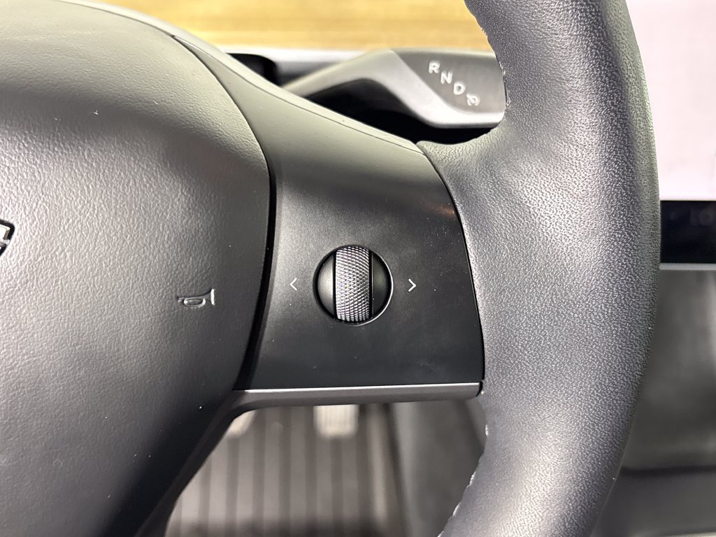 Used 2023 Tesla Model Y Long Range AWD/4WD image 20