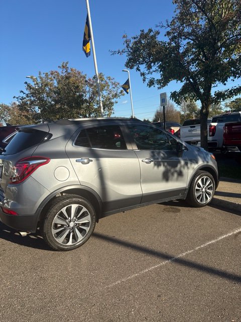 Used 2019 Buick Encore Essence w/ Safety Package II AWD/4WD image 3