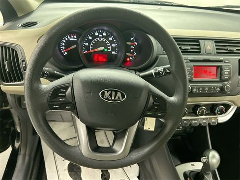 Used 2015 Kia Rio LX w/ Power Package image 4