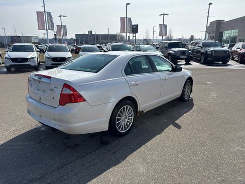 Used 2011 Ford Fusion SEL w/ 302A Rapid Spec Order Code image 5