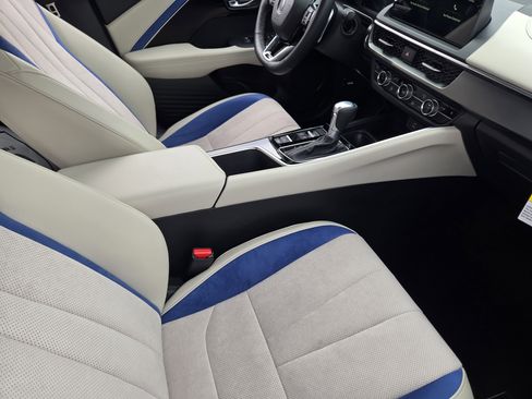 Certified 2025 Acura ADX A-Spec image 15