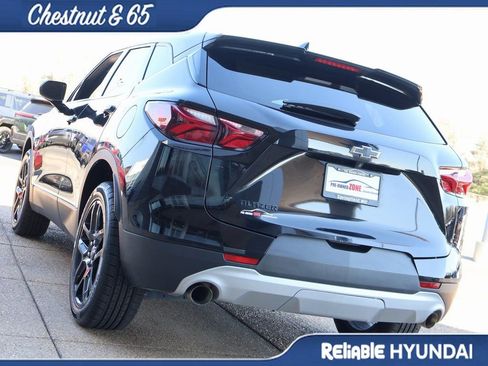 Used 2022 Chevrolet Blazer LT w/ LPO, Black Accent Package image 4