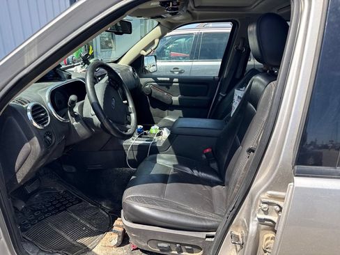 Used 2008 Ford Explorer Limited AWD/4WD image 16