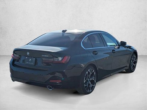 Used 2026 BMW 330i Sedan w/ Convenience Package image 2