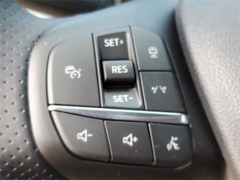 New 2025 Ford Escape ST-Line w/ Equipment Group 301A image 23