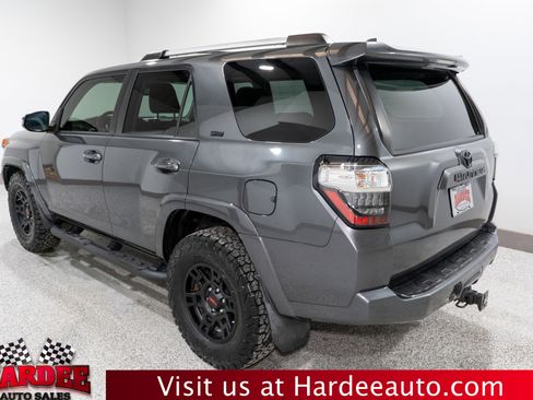 Used 2020 Toyota 4Runner SR5 Premium w/ Moonroof Package image 3