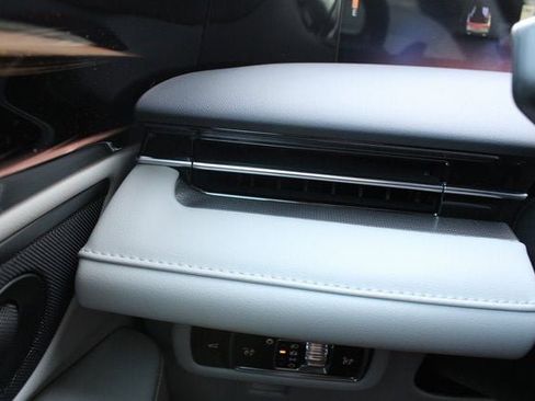 New 2026 Lincoln Nautilus Premier w/ Equipment Group 102A image 31