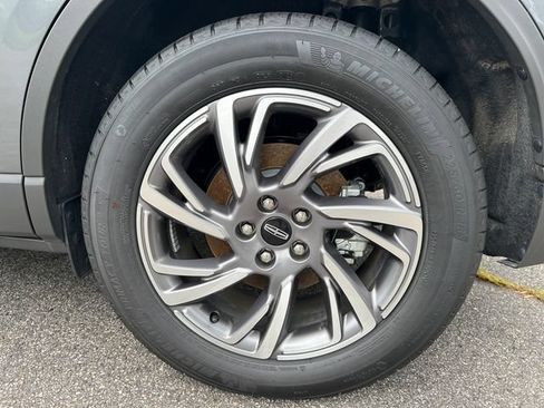New 2026 Lincoln Corsair Premiere FWD image 20