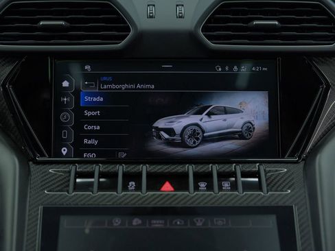 Used 2023 Lamborghini Urus Performante AWD/4WD image 62