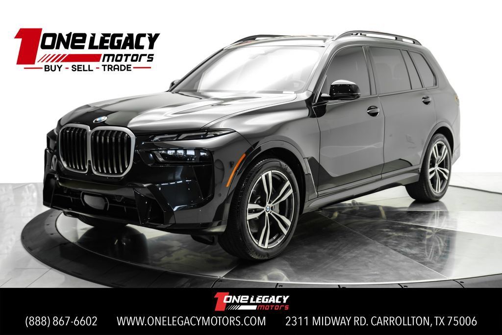 Used 2025 BMW X7 xDrive40i w/ M Sport Package AWD/4WD image 1