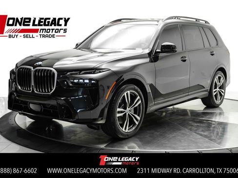 Used 2025 BMW X7 xDrive40i w/ M Sport Package AWD/4WD image 1