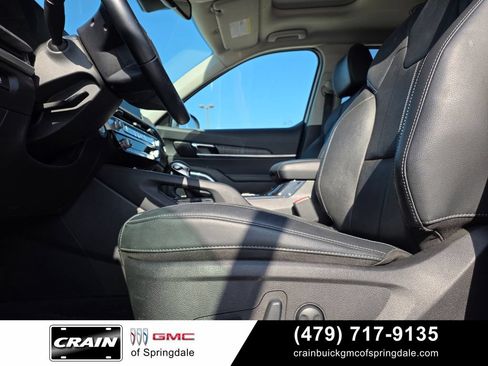 Used 2023 Kia Telluride EX w/ EX Captain's Chair Package FWD image 10