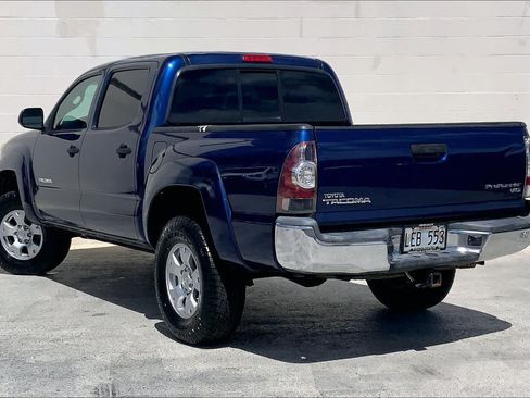 Used 2014 Toyota Tacoma PreRunner RWD image 4